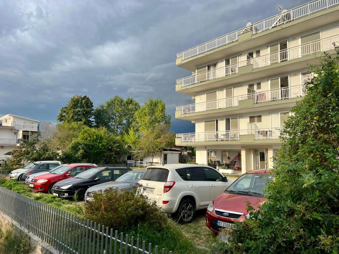 Prado Apartment Hotel Limín Litochórou Eksteriør bilde